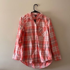 NWT Eddie Bauer plaid button-up women’s shirt